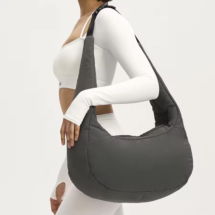 Yoga Puffer Shoulder Tote